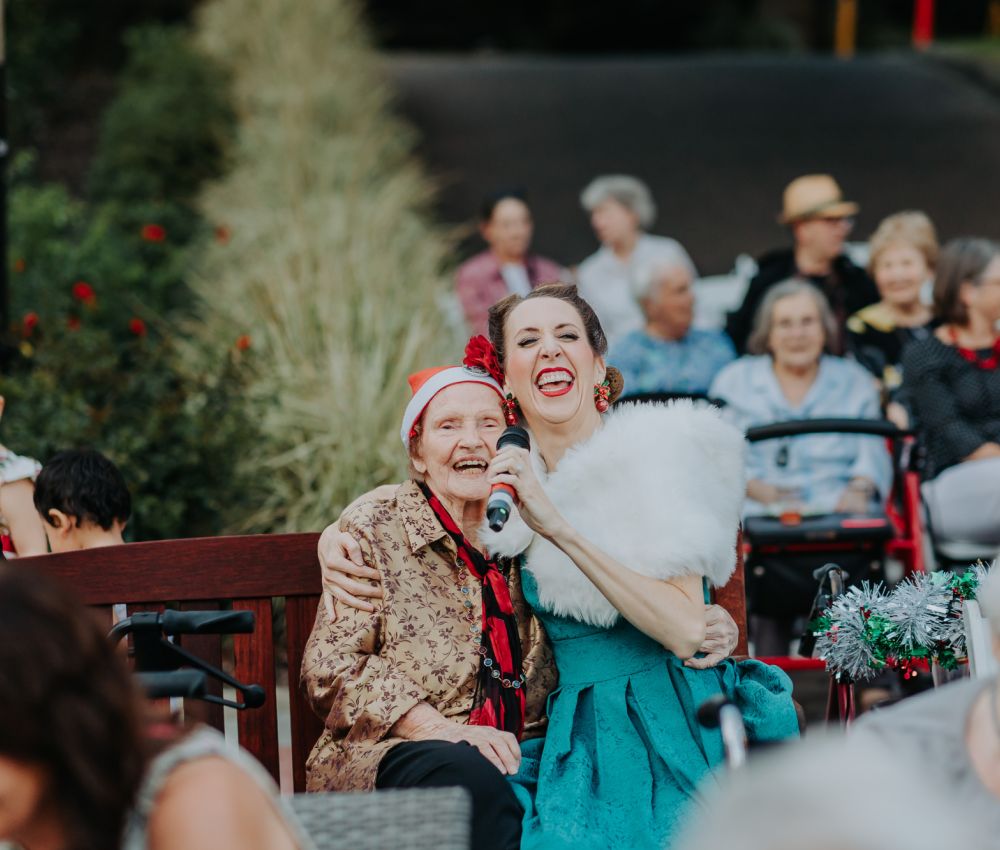 Eldercare The Lodge - Christmas in the Garden 3