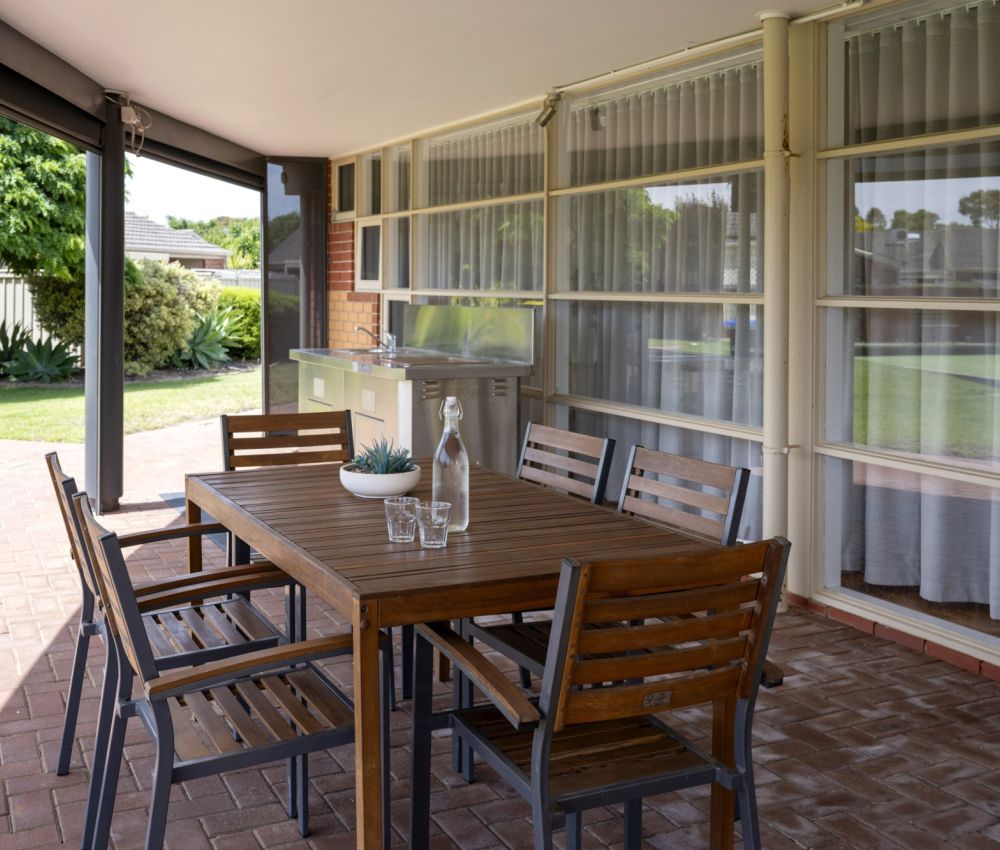 Eldercare Carisfield Retirement Village communal outdoor area.