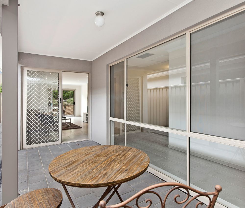 Eldercare Cottage Grove Court verandah.